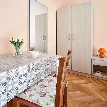 Ljubica Lägenhet *
