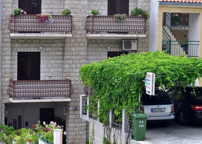 Ljubica Appartement Makarska